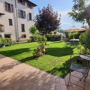  Bed & Breakfast Le Quattro Stagioni B&b&apartament Italia